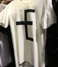 市场上装-T恤-（实拍）休闲男装t恤