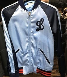 市场上装-夹克-（实拍）时尚男装夹克