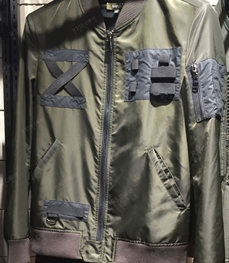 市场上装-夹克-（实拍）时尚男装夹克