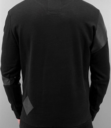 市场上装-卫衣-时尚男装卫衣