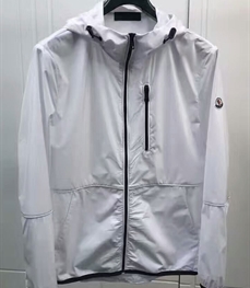 市场上装-夹克-时尚夹克