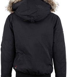 市场上装-夹克-时尚男装夹克