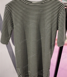 市场上装-T恤-（实拍）休闲男装t恤