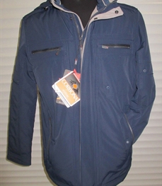 市场上装-大衣-休闲中长