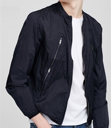 市场上装-夹克-时尚夹克