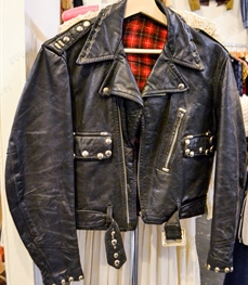 市场上装-皮衣-（实拍）休闲男装皮衣