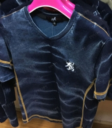 市场上装-T恤-（实拍）时尚男装t恤