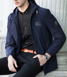 市场上装-夹克-时尚夹克