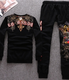 市场上装-套装-休闲男装套装