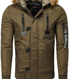 市场上装-夹克-时尚男装夹克