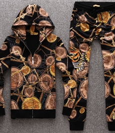 市场上装-套装-休闲男装套装