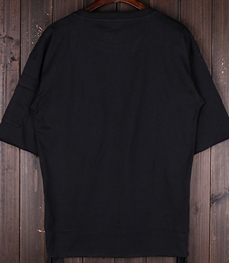 市场上装-T恤-时尚男装t恤