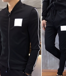 市场上装-套装-休闲男装套装