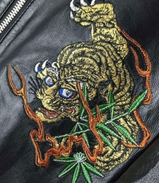 市场上装-皮衣-休闲男装皮衣