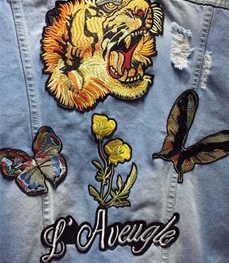 市场上装-夹克-时尚男装卫衣