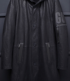 市场上装-皮衣-时尚男装皮衣