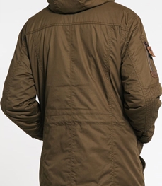 市场上装-棉衣/羽绒服-时尚男装棉服