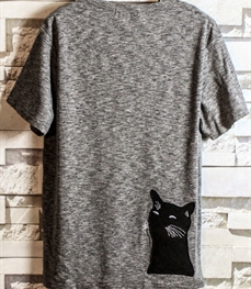 市场上装-T恤-时尚男装t恤