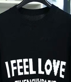 市场上装-毛衫-时尚男装毛衫