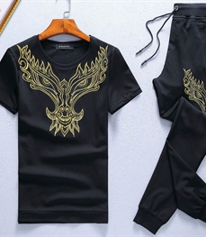 市场上装-套装-休闲男装套装