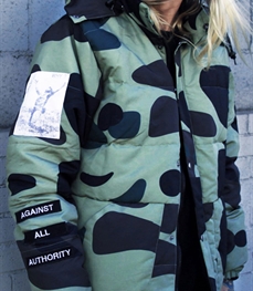 市场上装-棉衣/羽绒服-休闲男装棉服