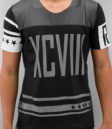 市场上装-T恤-时尚男装t恤