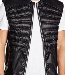 市场上装-马夹-时尚男装马甲