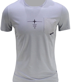 市场上装-T恤-时尚男装t恤