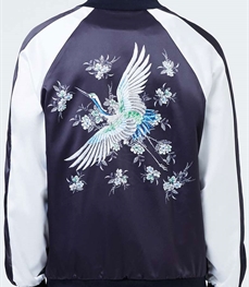 市场上装-夹克-时尚男装夹克