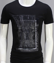 市场上装-T恤-时尚男装t恤