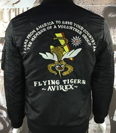 市场上装-夹克-时尚男装夹克