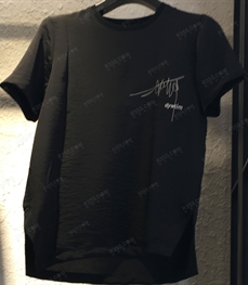 市场上装-T恤-（实拍）休闲男装t恤