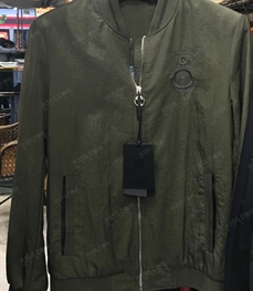 市场上装-夹克-（实拍）时尚男装夹克