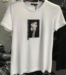 市场上装-T恤-（实拍）时尚男装t恤