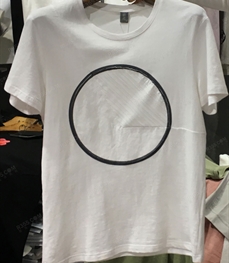 市场上装-T恤-（实拍）时尚男装t恤