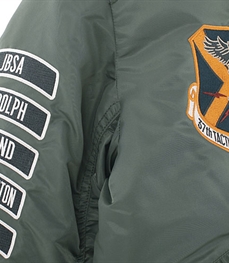 市场上装-夹克-休闲男装夹克