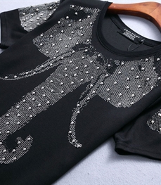 市场上装-套装-休闲男装套装