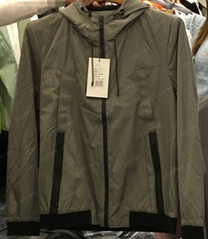 市场上装-夹克-（实拍）时尚男装夹克