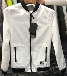 市场上装-夹克-（实拍）时尚男装夹克