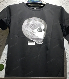 市场上装-T恤-（实拍）时尚男装t恤