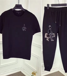 市场上装-套装-休闲男装套装