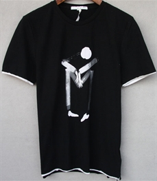 市场上装-T恤-时尚男装t恤