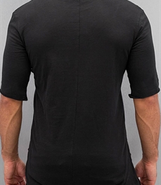 市场上装-T恤-时尚男装t恤