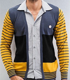 市场上装-毛衫-时尚男装毛衫