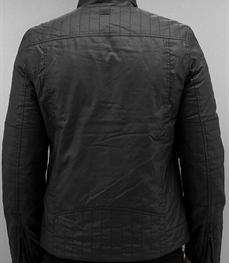 市场上装-夹克-时尚男装夹克