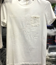 市场上装-T恤-（实拍）时尚男装t恤