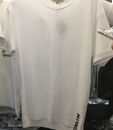 市场上装-T恤-（实拍）时尚男装t恤