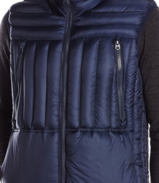 市场上装-马夹-时尚男装马甲