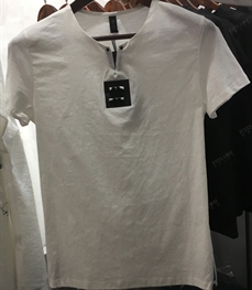 市场上装-T恤-（实拍）时尚男装t恤