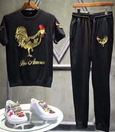 市场上装-套装-休闲男装套装